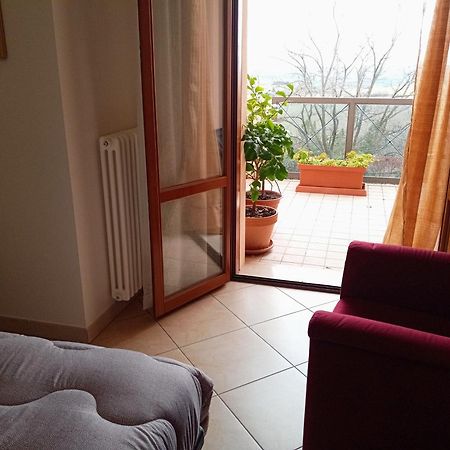 Appartamento Che Vista! Affittacamere Mombaroccio 外观 照片