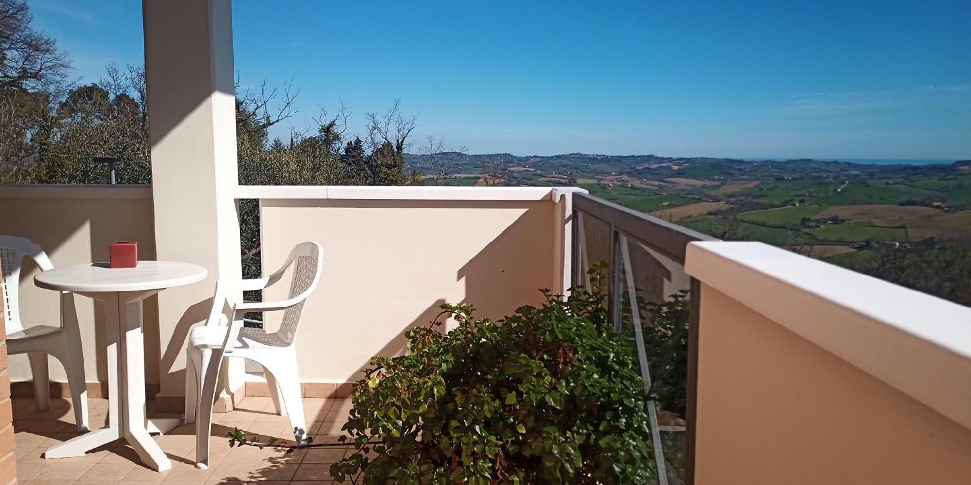 Appartamento Che Vista! Affittacamere Mombaroccio 外观 照片